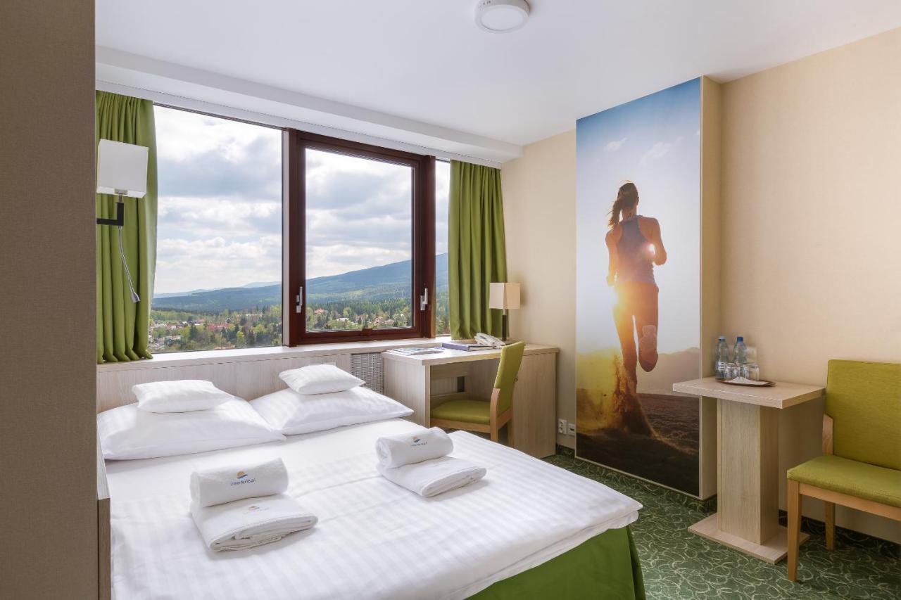 Interferie Sport Hotel Bornit シクラルスカ・ポレンバ エクステリア 写真