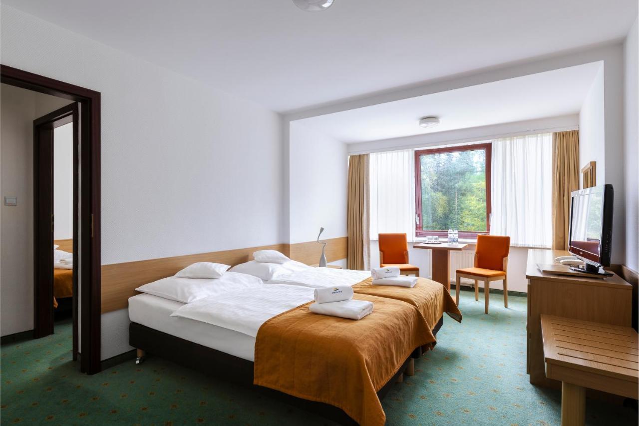 Interferie Sport Hotel Bornit シクラルスカ・ポレンバ エクステリア 写真