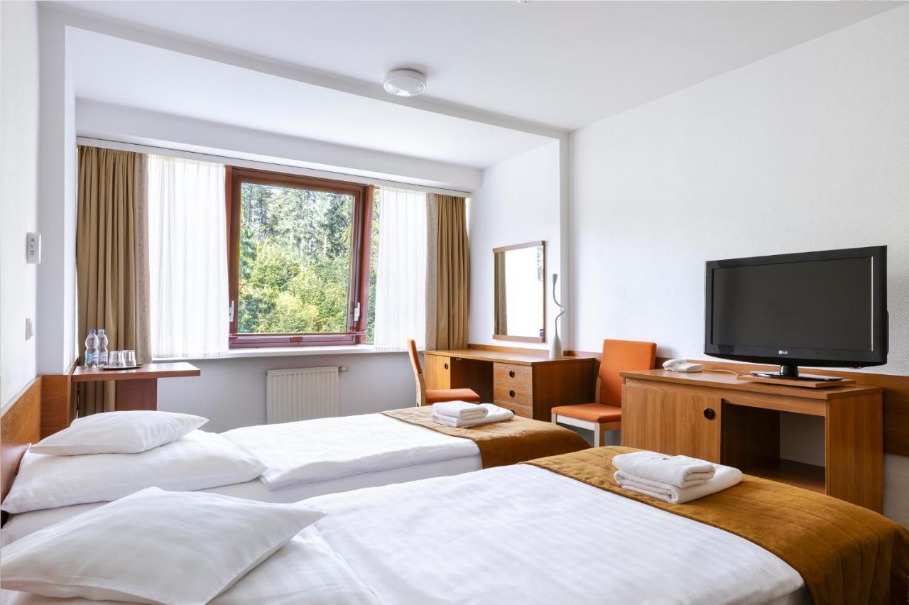 Interferie Sport Hotel Bornit シクラルスカ・ポレンバ エクステリア 写真