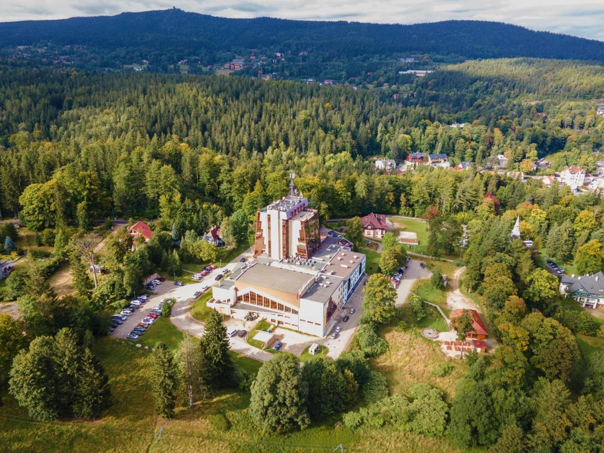 Interferie Sport Hotel Bornit シクラルスカ・ポレンバ エクステリア 写真