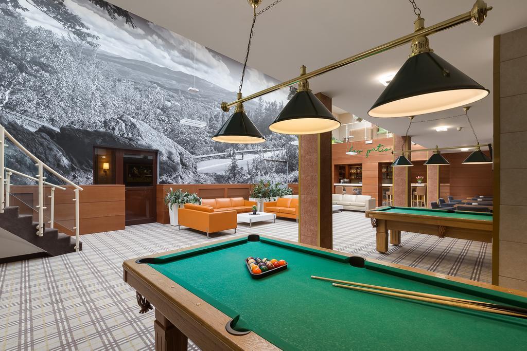 Interferie Sport Hotel Bornit シクラルスカ・ポレンバ エクステリア 写真